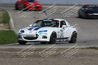 media/Feb-24-2024-CalClub SCCA (Sat) [[de4c0b3948]]/Group 5/Qualifying (Off Ramp)/